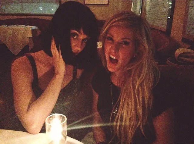 Katy Perry dan Ellie Goulding. ©Facebook/katyperry
