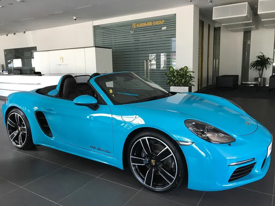 Mobil keren ini dibanderol dengan harga US$ 67.700 atau sekitar Rp 902 juta © instagram.com/andhiiikapratama