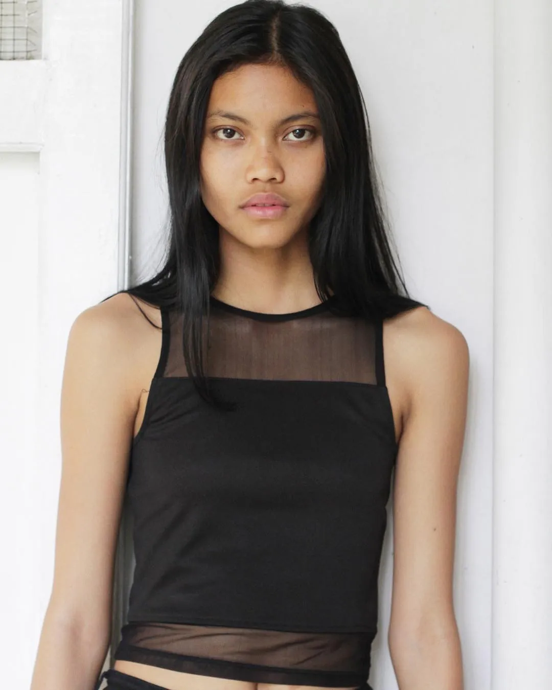 "I am a simple girl, who is hungry to see the world. I love learning many new things, and hopefully the things I learn will make me wiser when I am older," kata Laras 