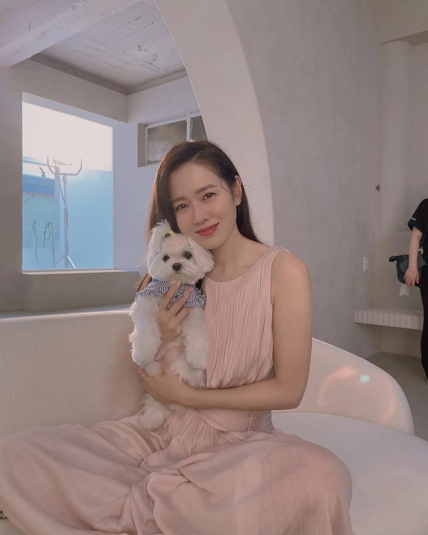 (credit: instagram.com/yejinhand)