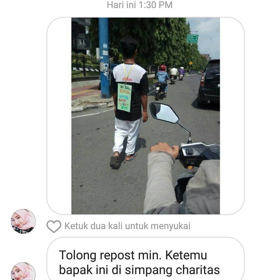 Seorang pria di Palembang sempat bikin heboh karena menjajakan ginjalnya berkeliling © instagram.com/palembang.update