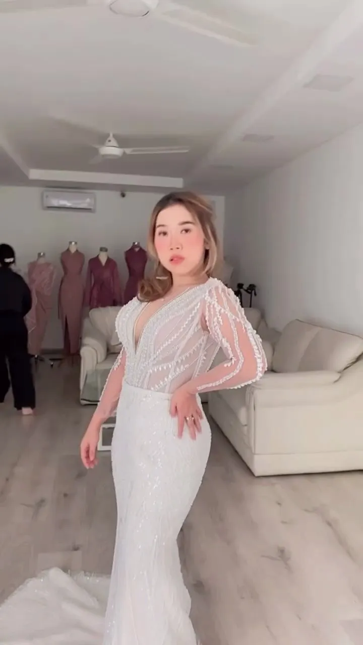 Potret Kiky Saputri sebelum hamil (credit: Instagram.com/kikysaputrii)