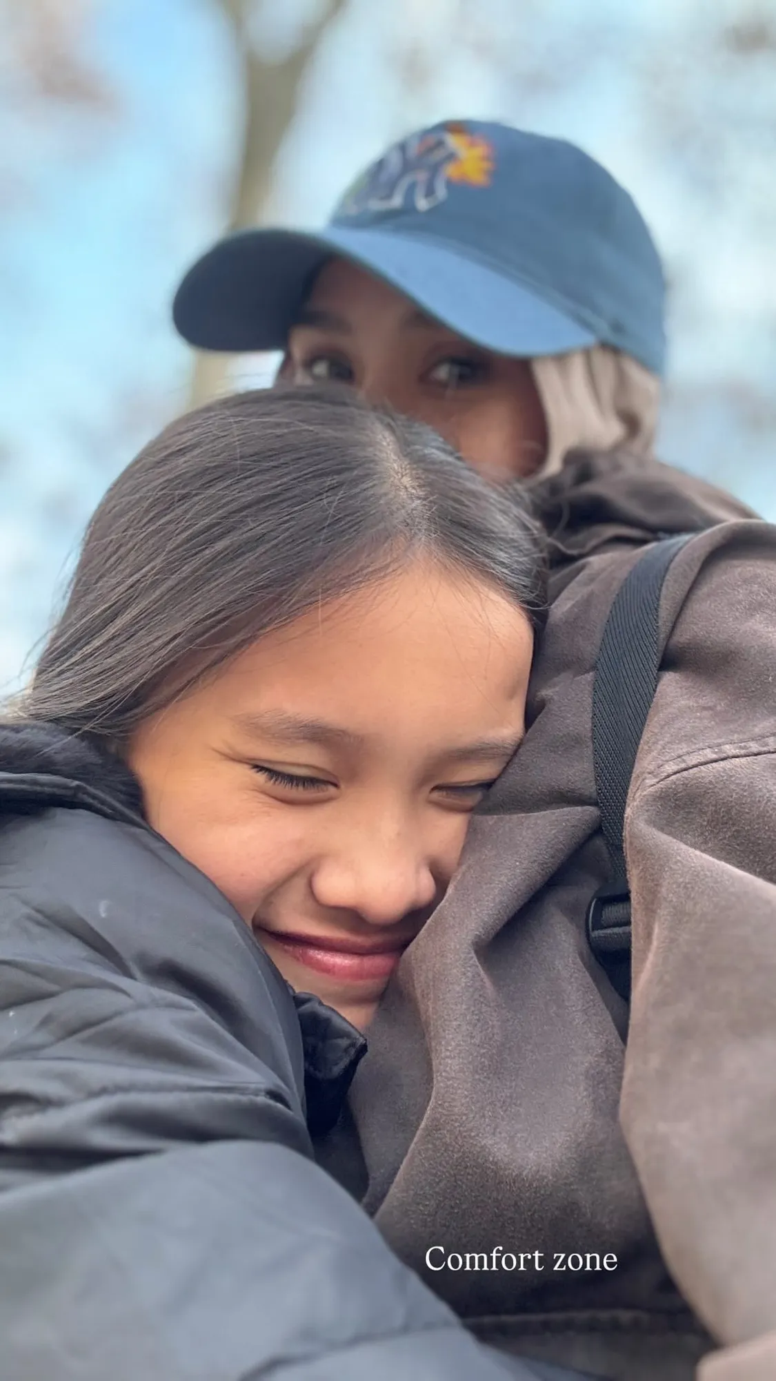 Potret Kala anak Zaskia Adya Mecca ikut camp sepak bola di Portugal (credit: Instagram.com/zaskiadyamecca/)