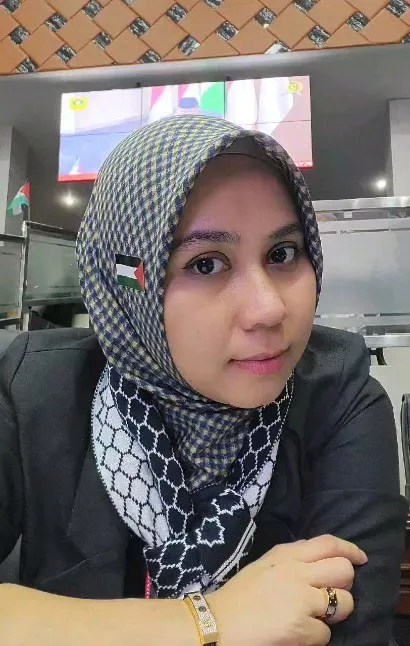Potret ibu sambung Verrell Bramasta (credit: Instagram.com/nyaisarni2/)