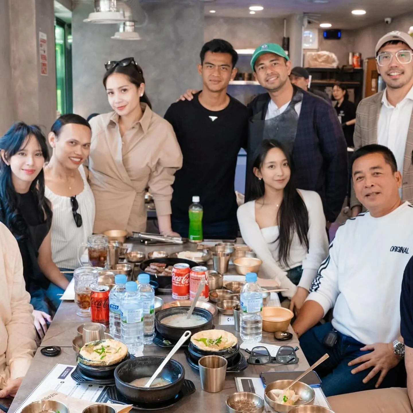 Potret liburan para selebriti di Korea (credit: Instagram.com/raffinagita1717/)