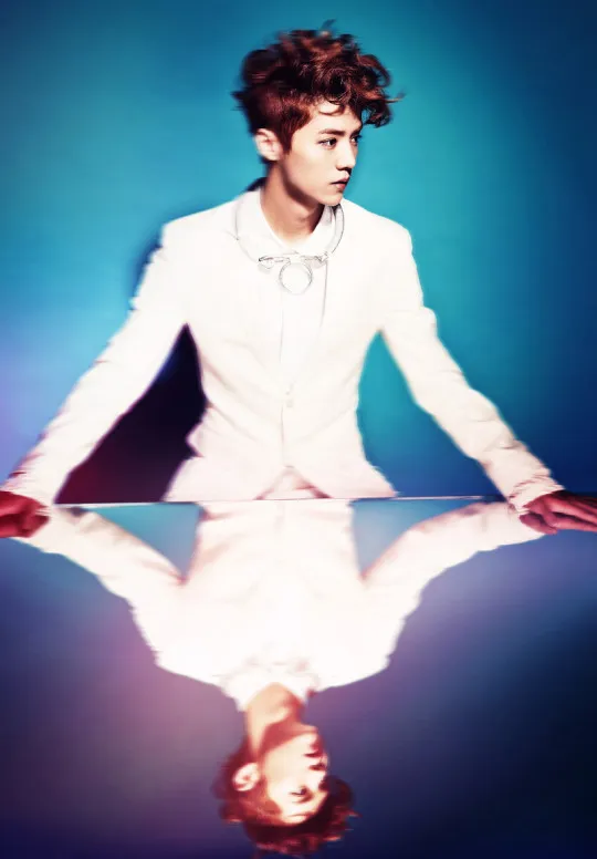 Teaser foto comeback Luhan EXO via Soompi