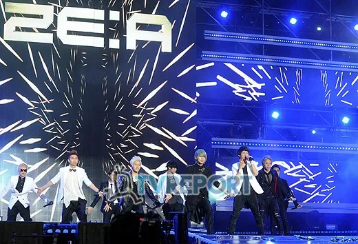 Kekuatan koreografi dance, salah satu penampilan ZE:A di Dream Concert 2012 ©allkpop.com