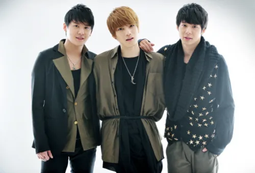 Debut sebagai JYJ, mereka bertiga mengalami hambatan promosi karena perseteruan ©allkpop.com