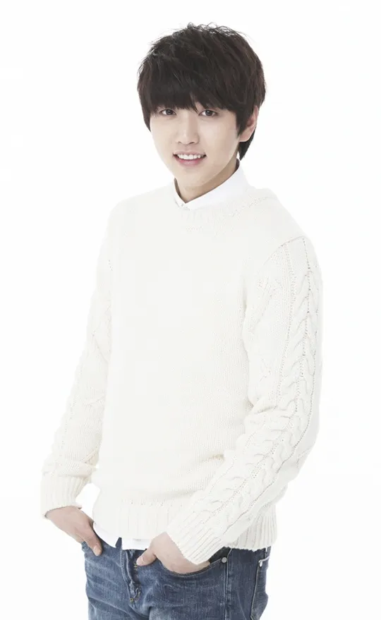Pasca operasi lutut, Sandeul B1A4 memilih untuk istirahat dulu ©allkpop.com