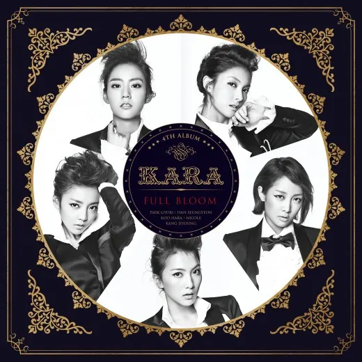 Cover album FULL BLOOM ©en.korea.com