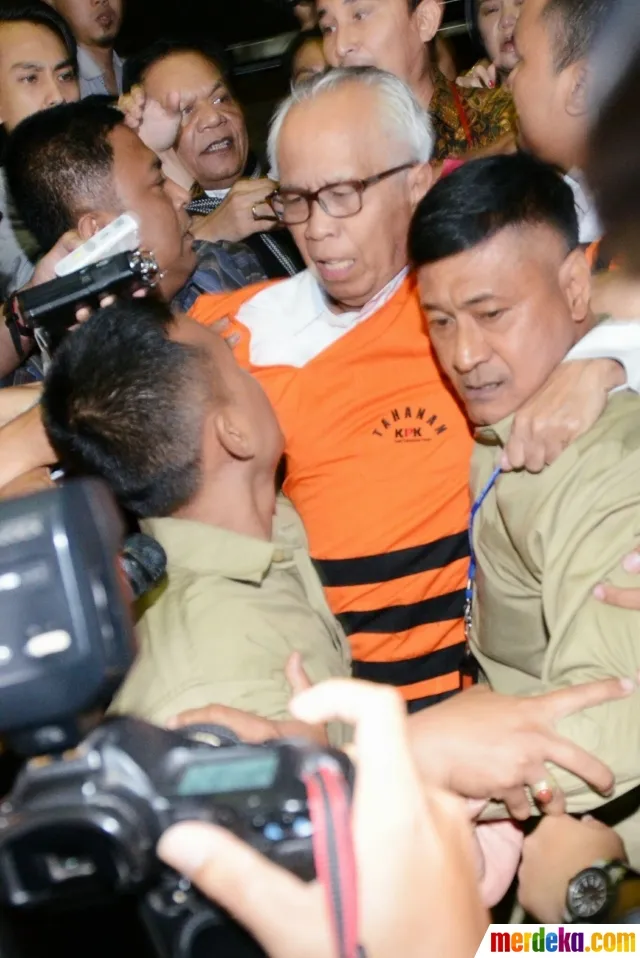 OC Kaligis resmi ditahan / © Merdeka - Muhammad Luthfi Rahman