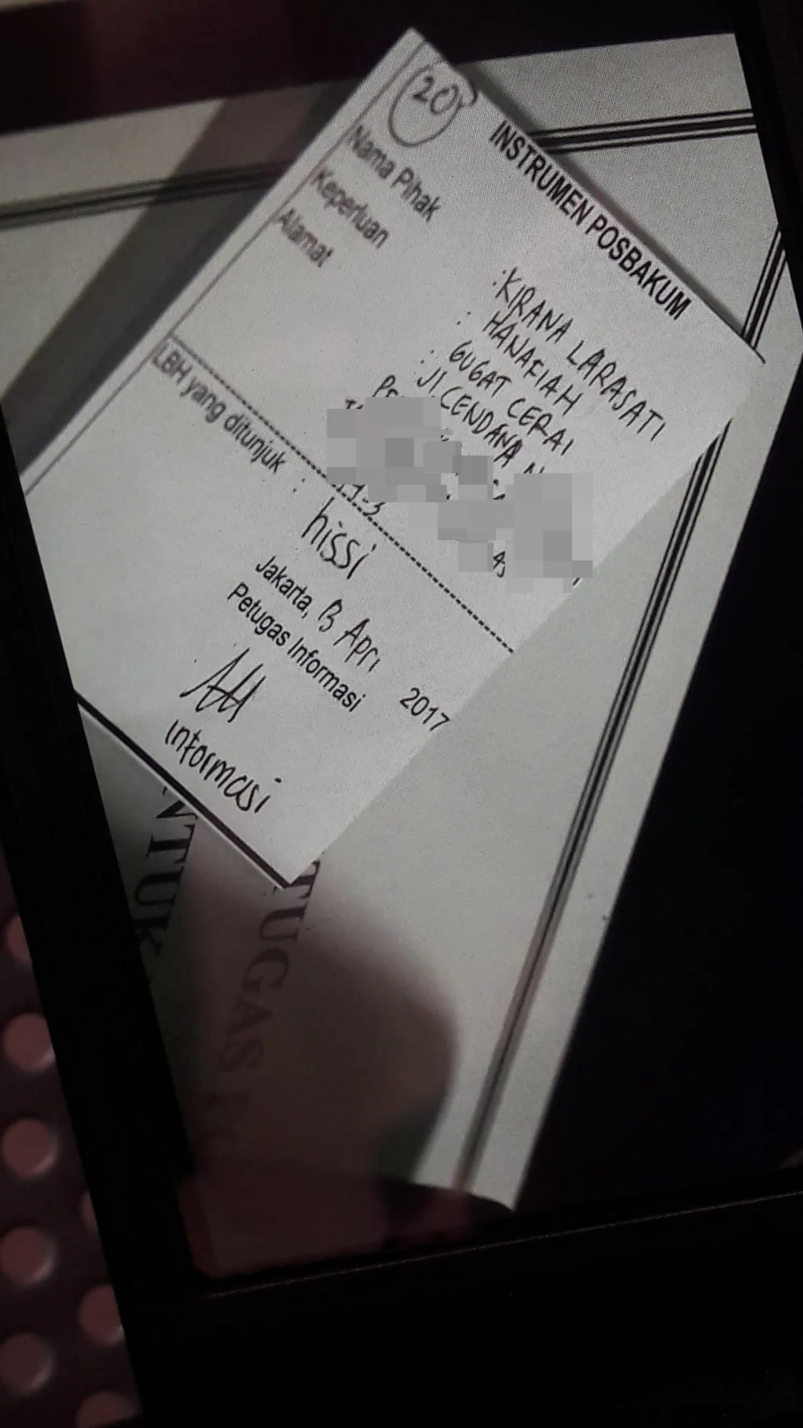 Data instrumen Posbakum Kirana Larasati, memiliki keperluan gugat cerai. © KapanLagi.com/Mathias Purwanto