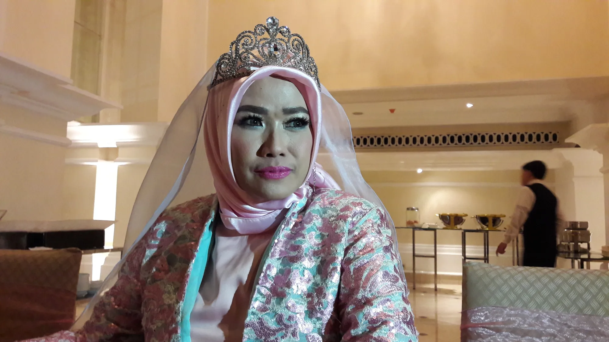 Lucky Resha menggelar pesta ulang tahun yang ke-47 © KapanLagi.com®/Fikri Alfi Rosyadi