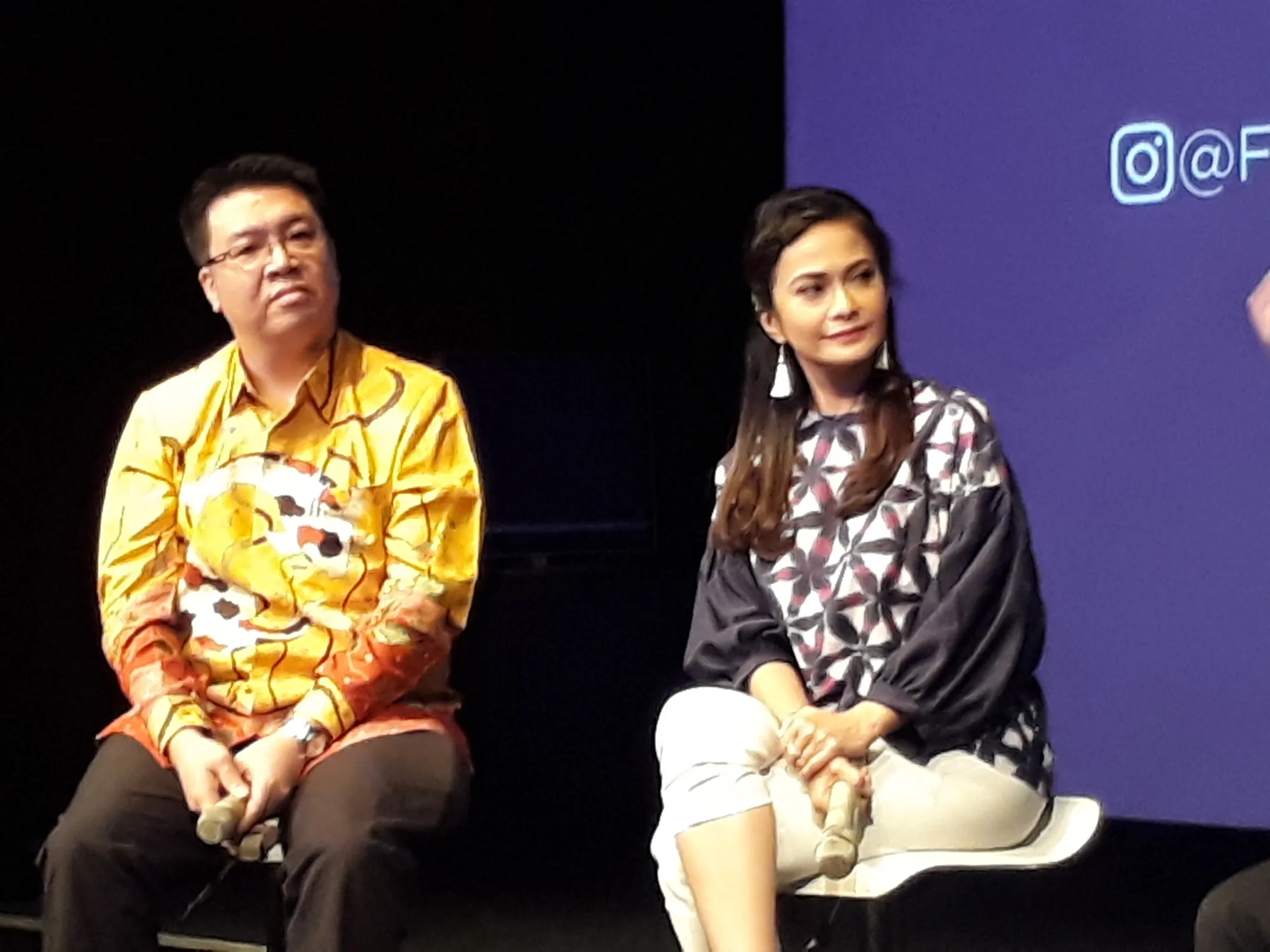 Belanja sendiri, Ersa Mayori berbagi cara untuk membuat anak makan makanan yang sehat. © KapanLagi.com/Mathias Purwanto