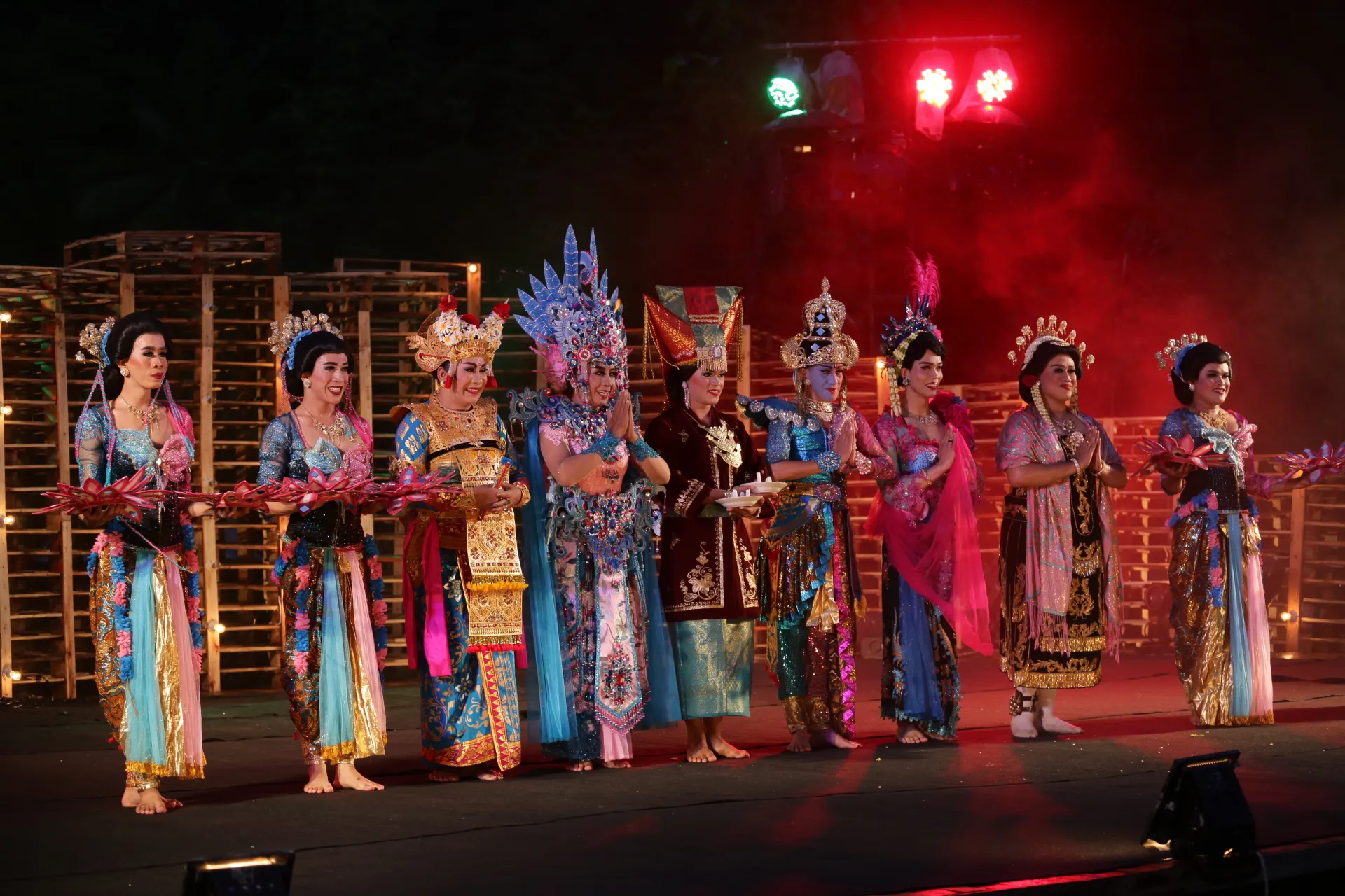 Penampilan Didik 'Kulfest 2017' hibur para penonton yang hadir © KapanLagi.com®/Mathias Purwanto