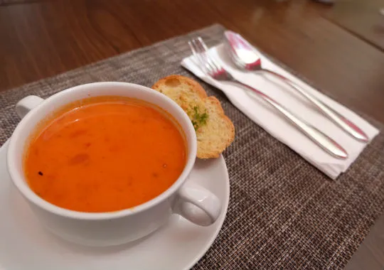 Classic French Tomato Cream Soup © Kapanlagi.com/Iwan Tantomi