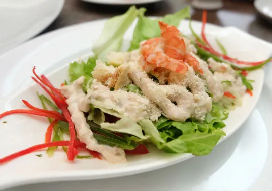 Caesar Salad © Kapanlagi.com/Iwan Tantomi