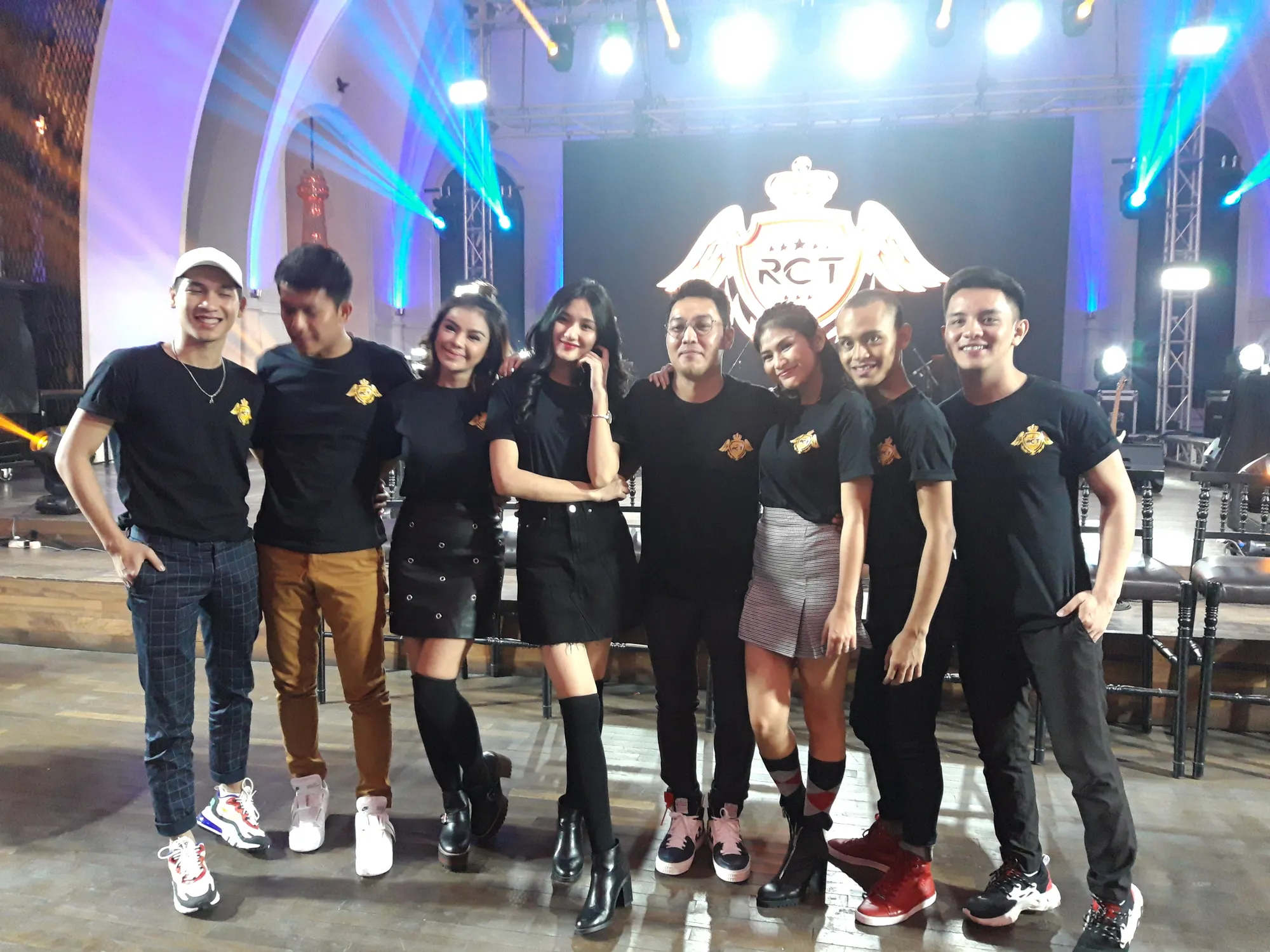 Rilis Single dan Siapkan Film Dokumenter