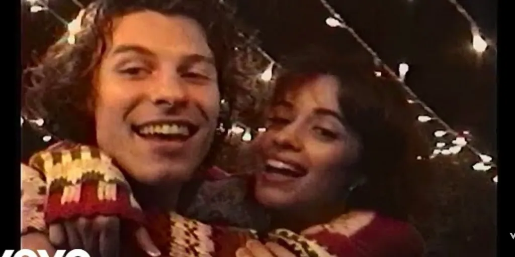 Shawn Mendes, Camila Cabello - The Christmas Song