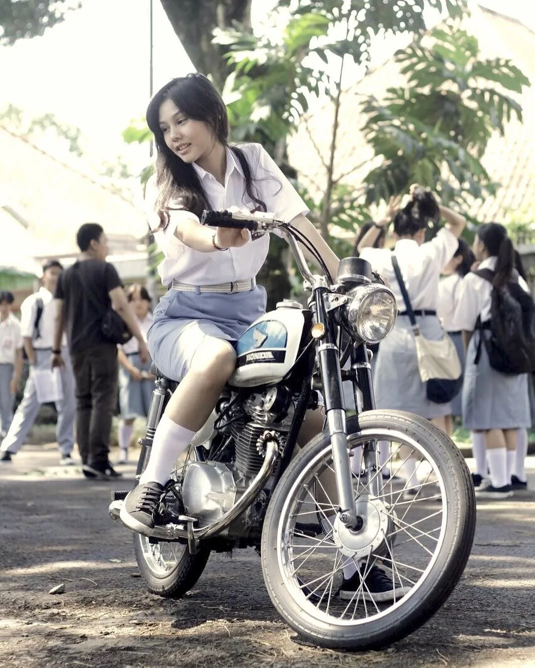 Di balik imagenya yang cantik, Vanesha Prescilla gemar olahraga offroad. cr: instagram.com/vaneshaass