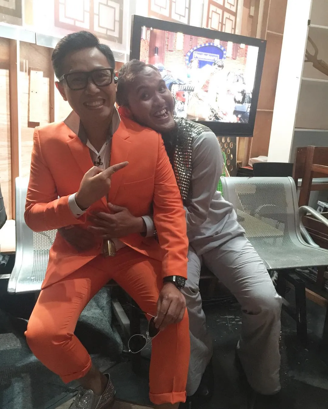 Caisar comeback ke 'Pesbukers' © Instagram/ekopatriosuper