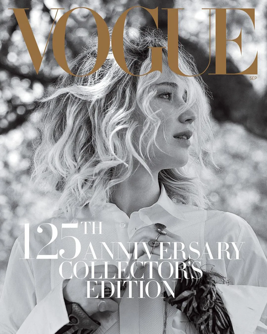 J-Law juga bahas soal filmnya bersama Chris Pratt © Vogue