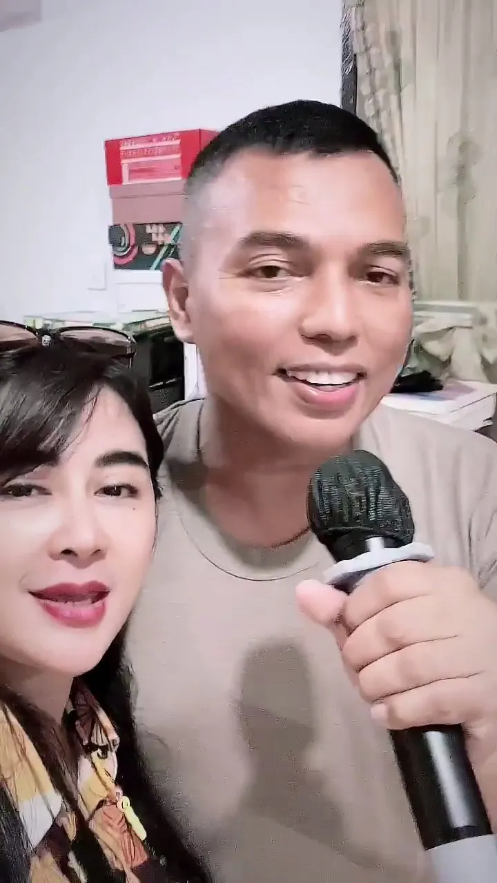 (credit: Instagram.com/uutpermatasari/)