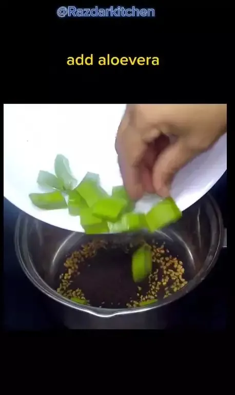 Langkah Pembuatan Air Rebusan (Foto: YouTube/@razdarkitchen)