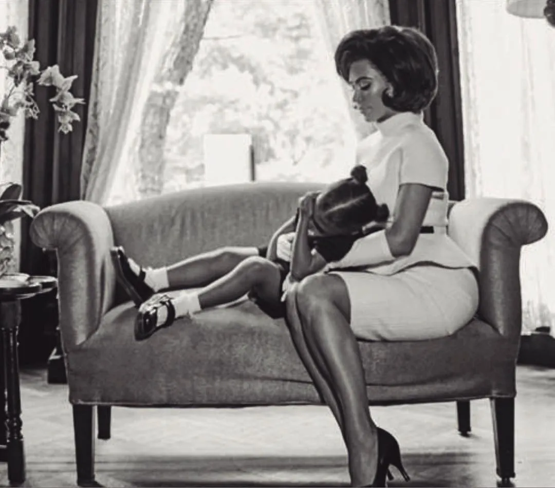 Kim K dulu suka dianggap remeh © Interview Magazine