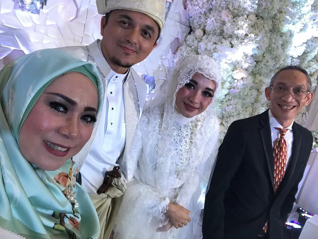 Make Up Bella dikritik netizen © Instagram/melly_goeslaw