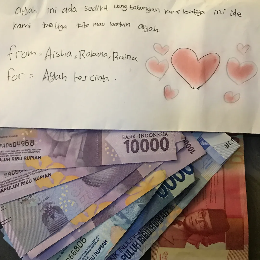 Irfan dapat surat menyentuh dan 'sumbangan' dari anak-anaknya © Instagram/irfanhakim75