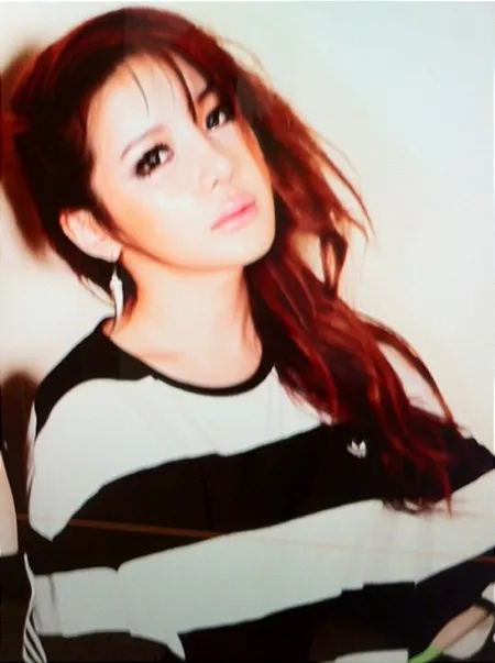 Park Bom 2NE1 foto: kpopstarz.com