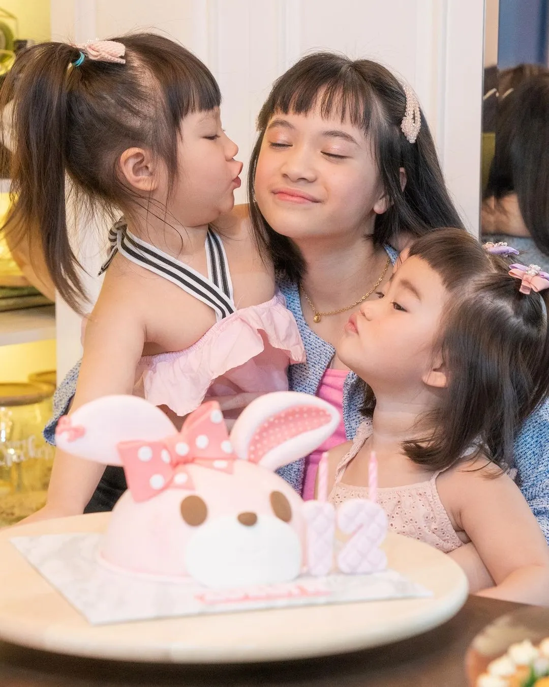 Momen Ulang Tahun Zoe (Credit: Instagram/leejeonghoon)