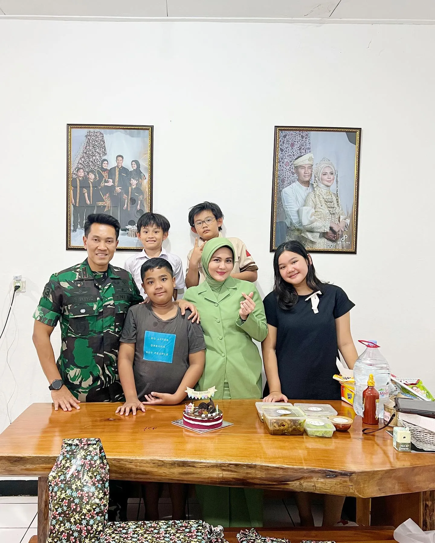 (credit: Instagram.com/julianamoechtar/)