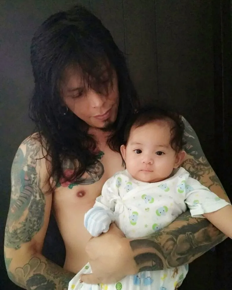 Ovy sang aki-aki rock n roll / Credit: @ovyrif