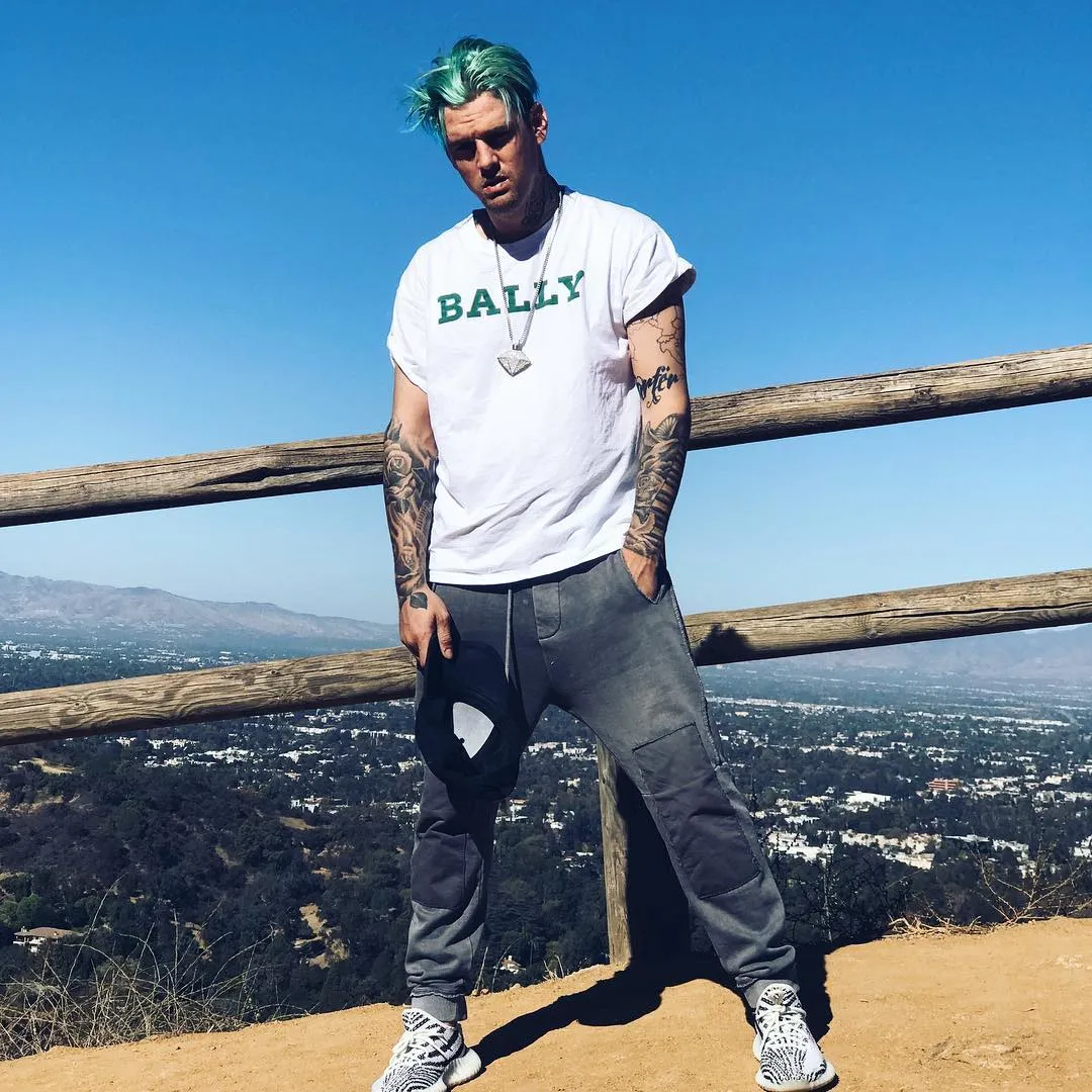 Aaron jalani terapi selama 2 bulan @ Instagram.com/aaroncarter