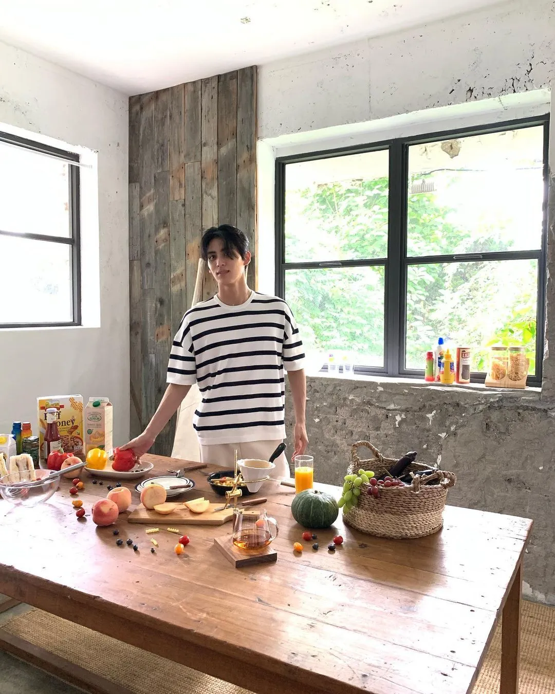 (credit: instagram/taeyang_0228)