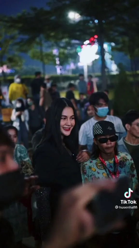 (credit: tiktok.com/Husein Hafifi)