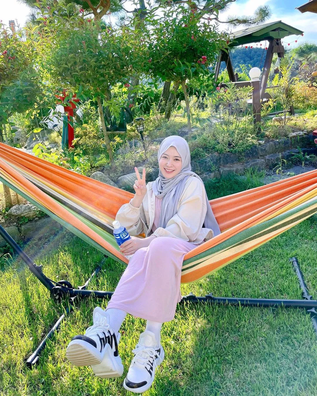 instagram.com/xolovelyayana