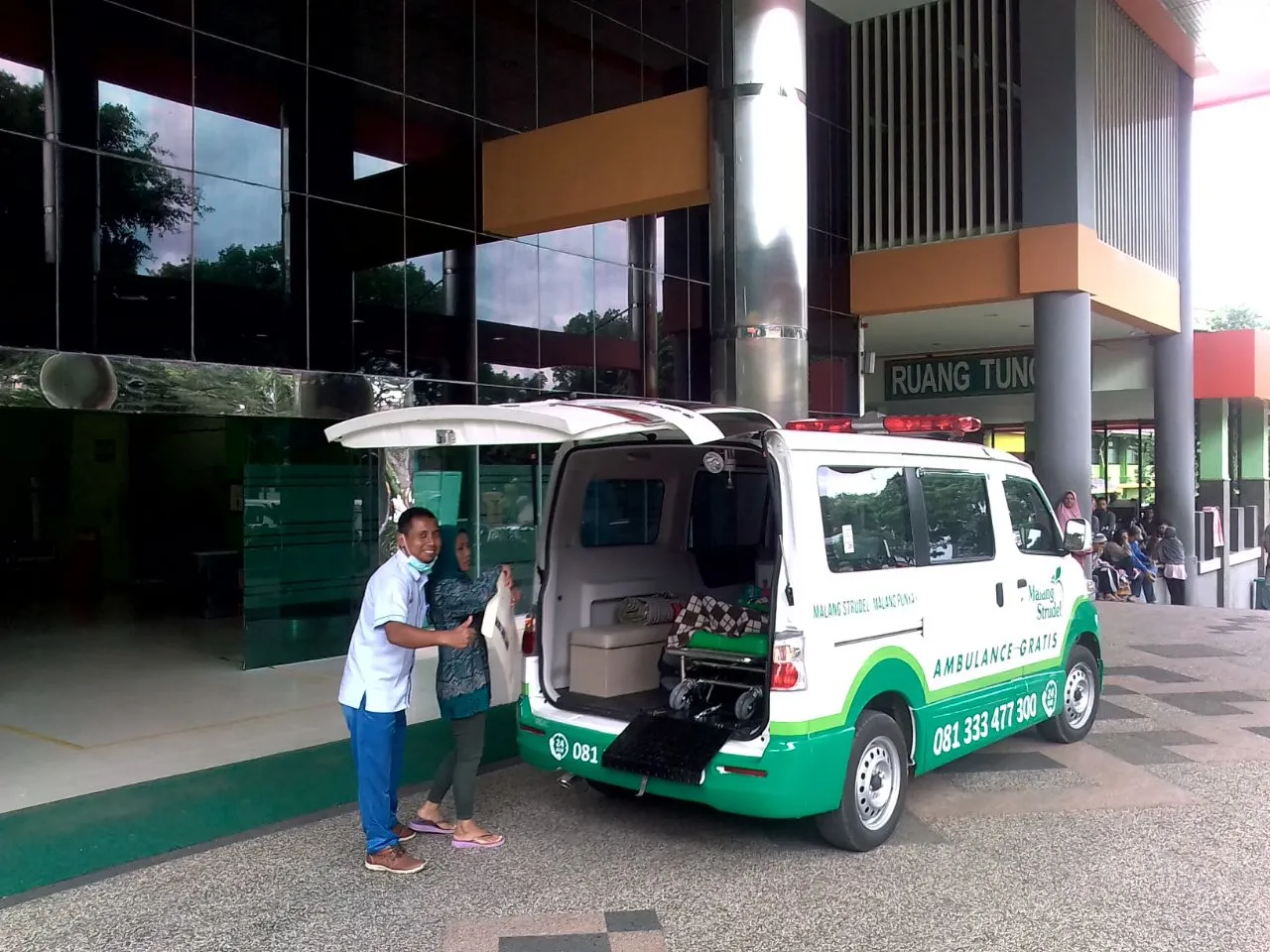 Ambulans gratis dari Malang Strudel / Credit: Dokumentasi Pribadi