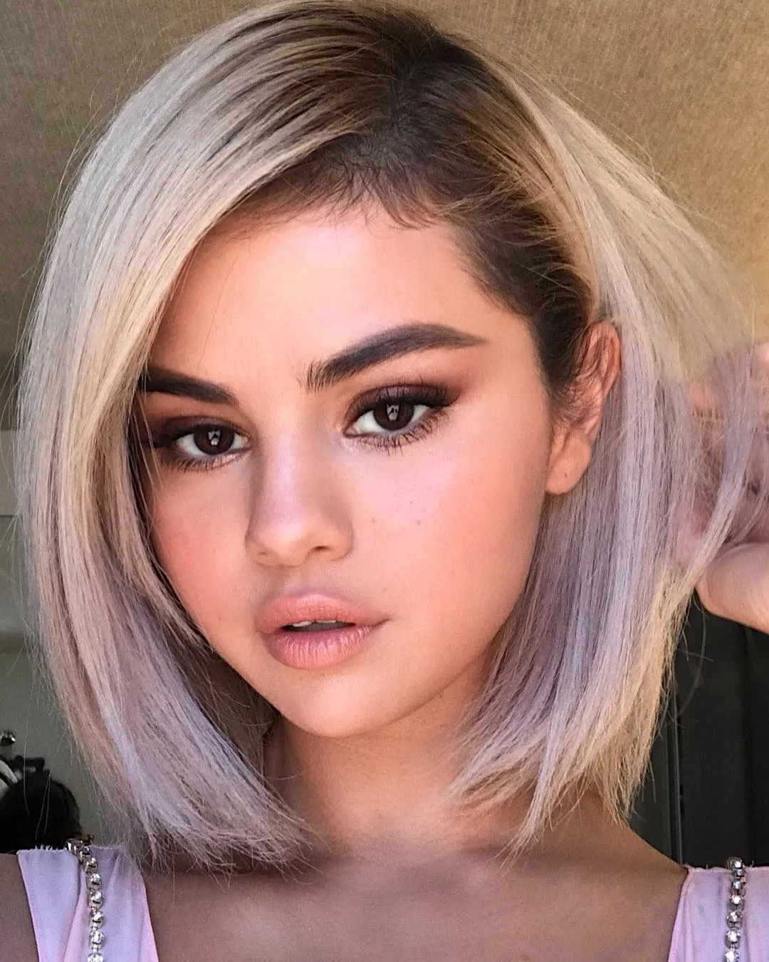 Selena Gomez ubah lagi warna rambutnya. Credit: Instagram.com