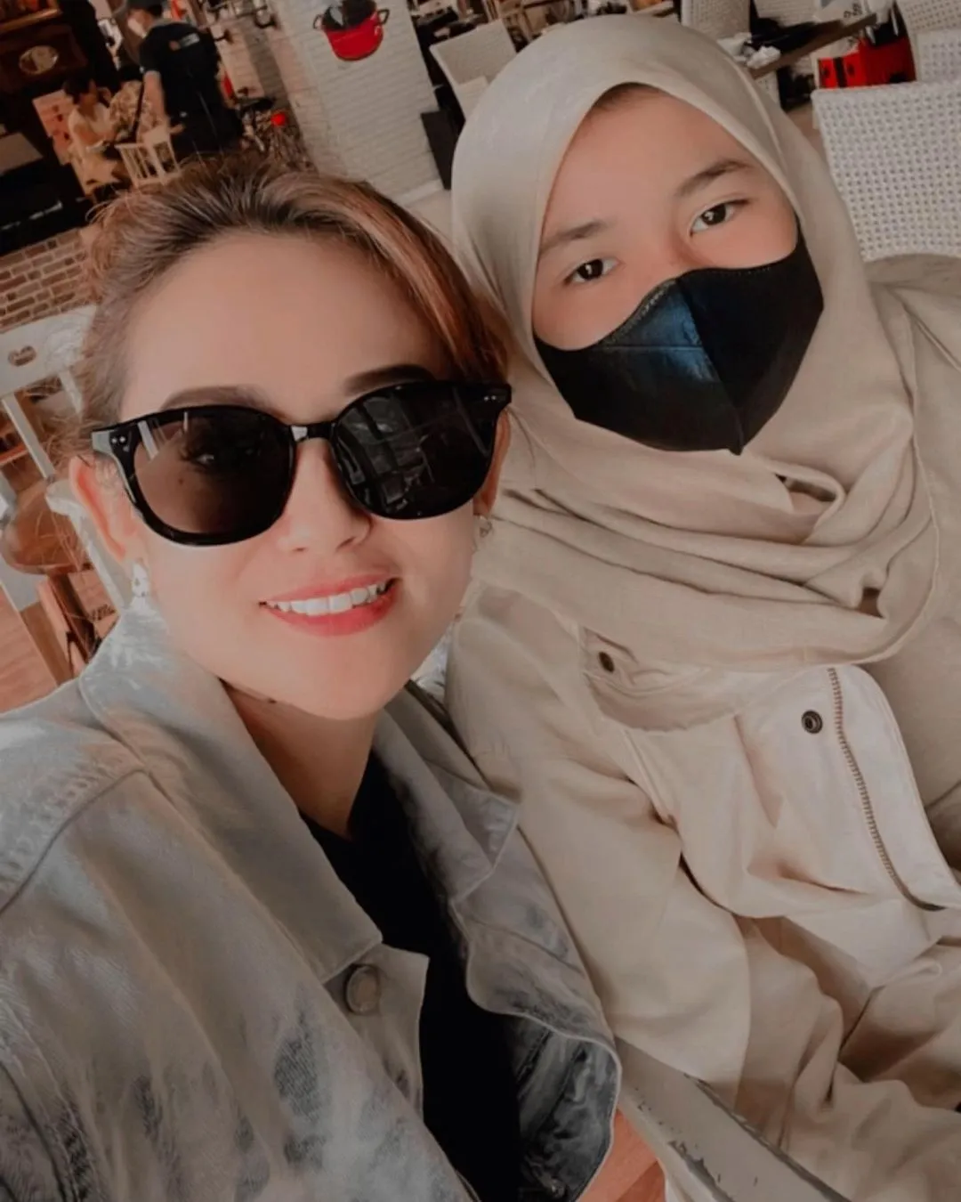 Dekat dengan Citra Monica sang Ibu Sambung
