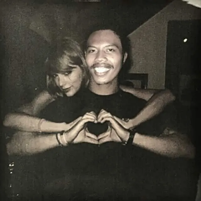 Swifties sejati nih Bang Pandu! (credit: instagram.com/panduwinoto13)