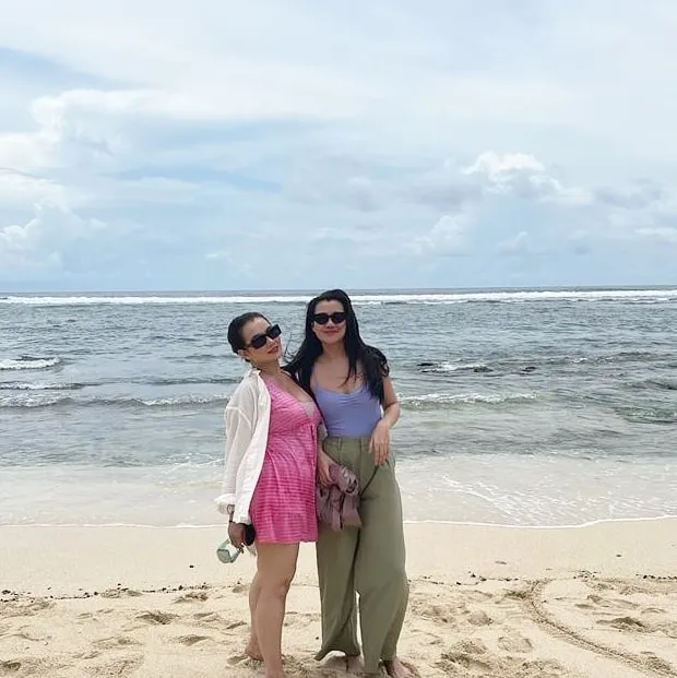 Reza Artamevia dan Aaliyah Massaid (Credit: Instagram/rezaartameviaofficial)