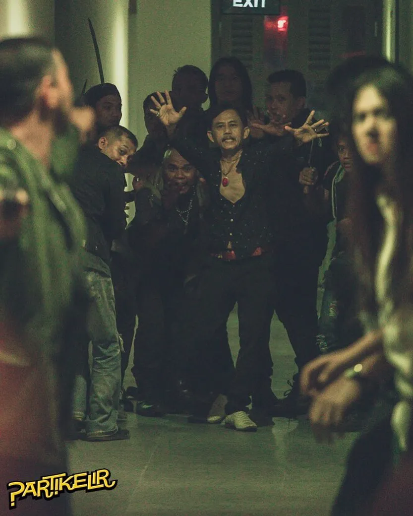 Film 'PARTIKELIR' film 'SHERLOCK HOLMES' versi Indonesia (credit : instagram.com/partikelirmovie)