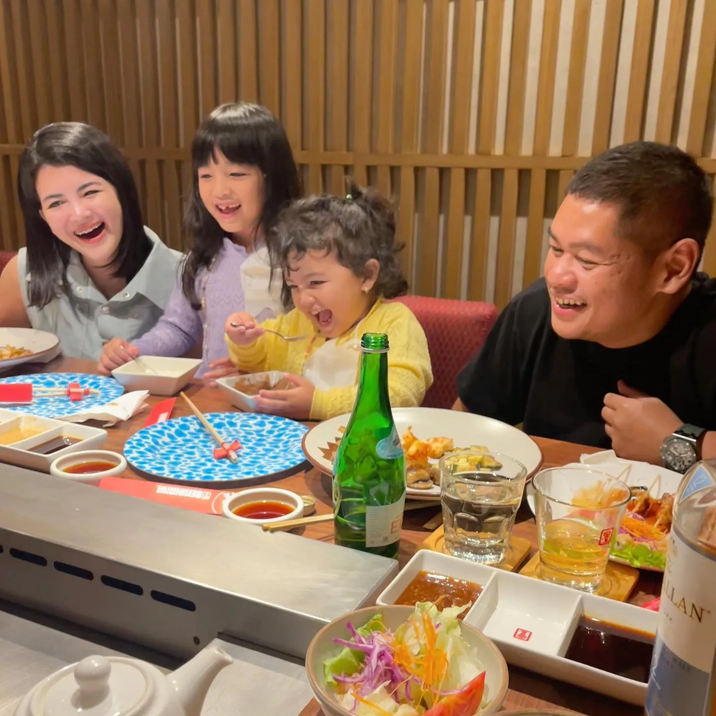 (credit: instagram.com/taniaputri1707)