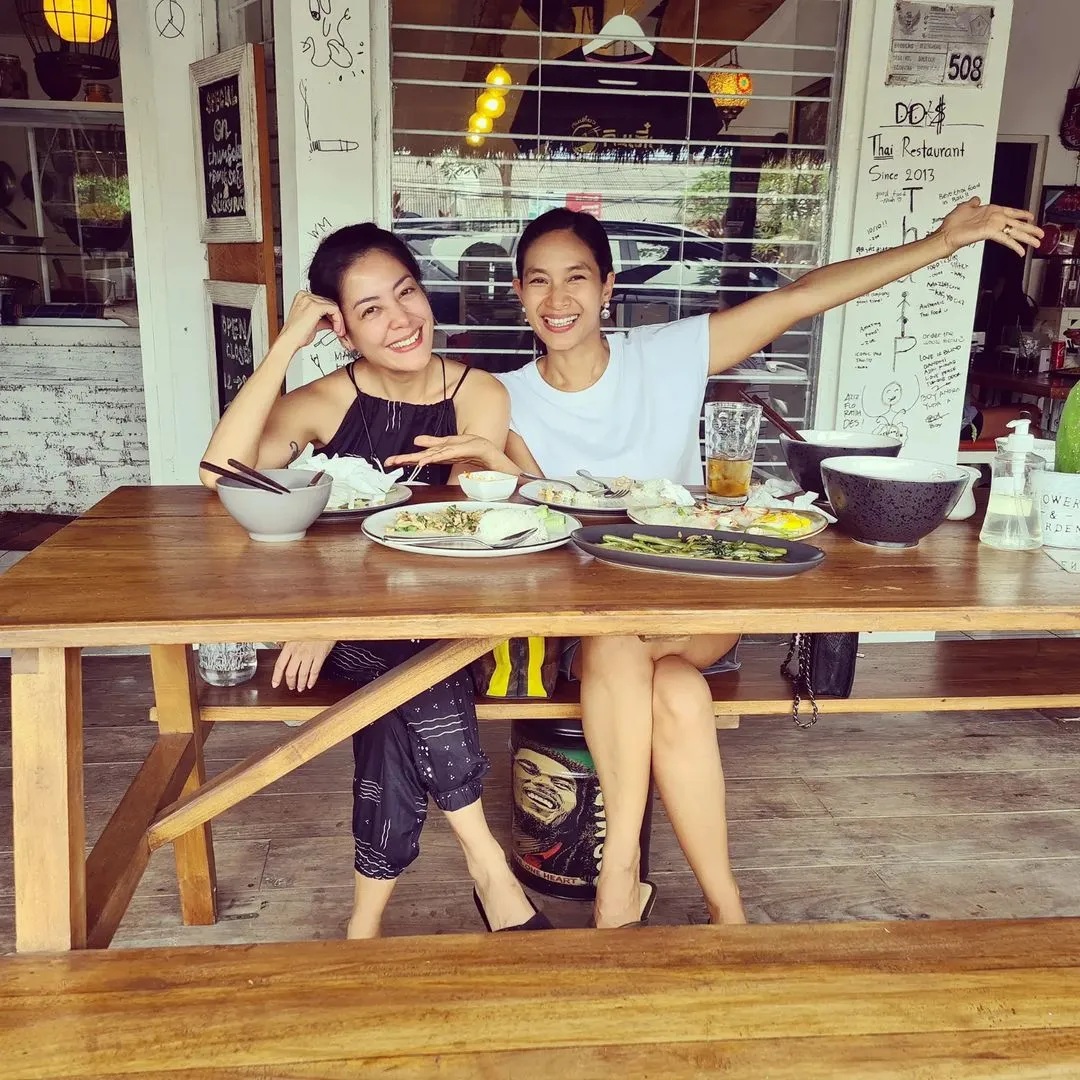 Potret Happy Salma dan Lulu Tobing (Credit: Instagram/lutob)