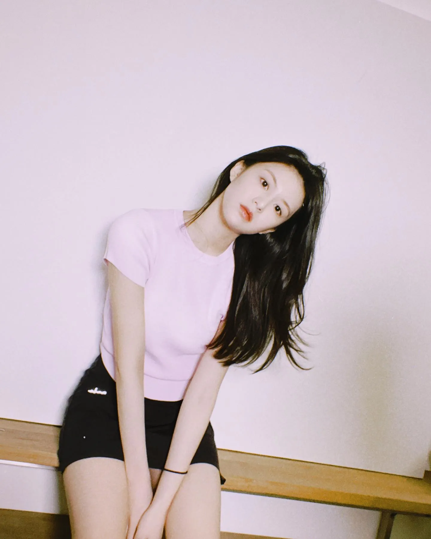 (credit: instagram.com/goyounjung)