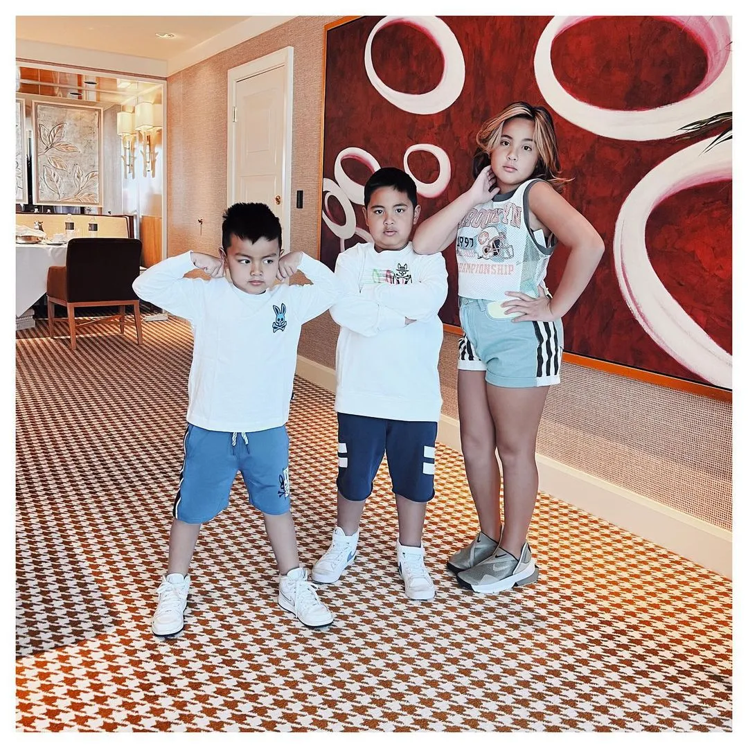 Anak-anak Ardie Bakrie dan Nia Ramadhani (Credit: Instagram/ramadhaniabakrie)