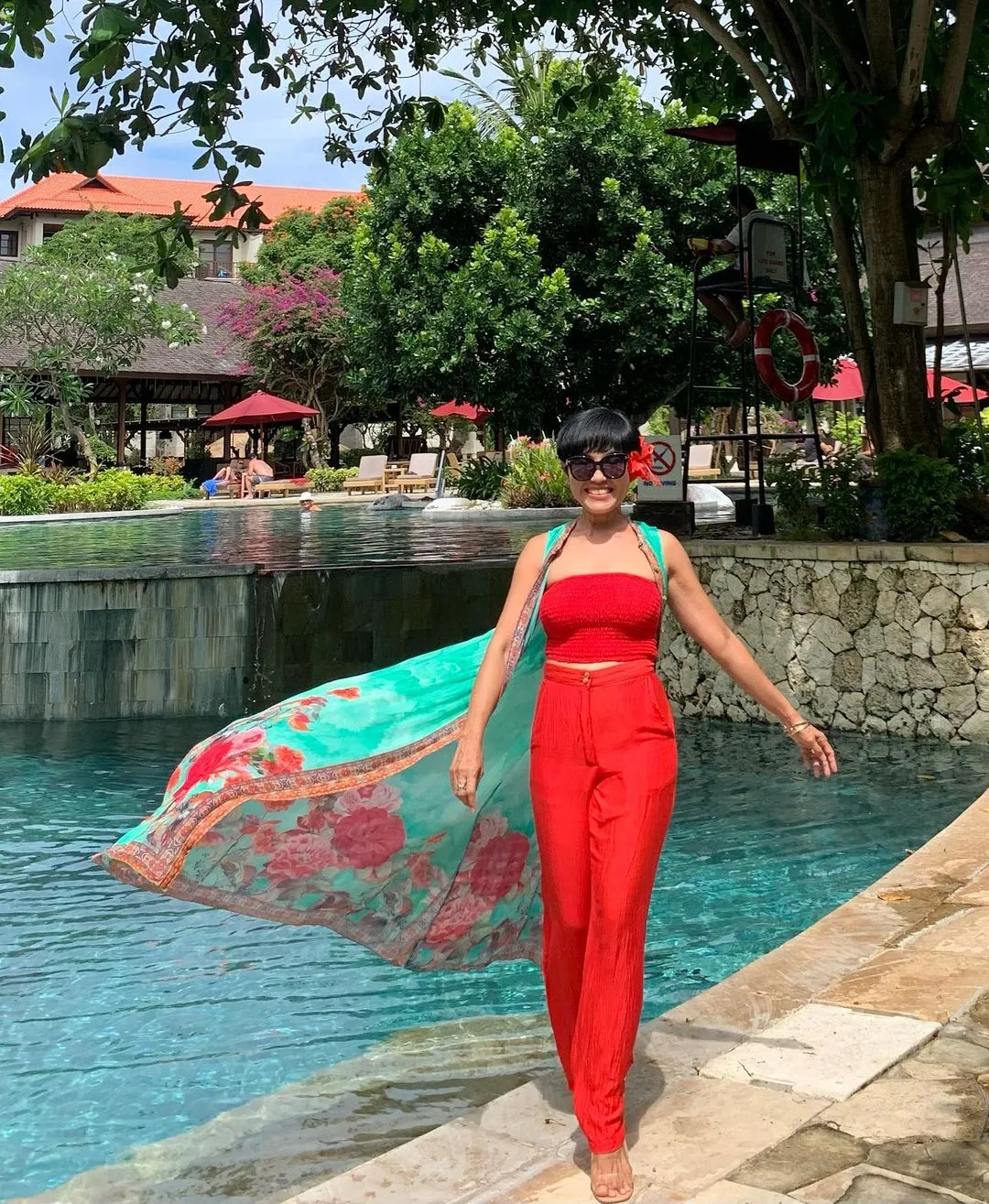 Potret Herdiana Kiehl Ibu Cinta Laura (Credit: Instagram/herdianak)